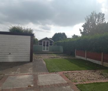 3 bedroom semi-detached house to rent - Photo 3