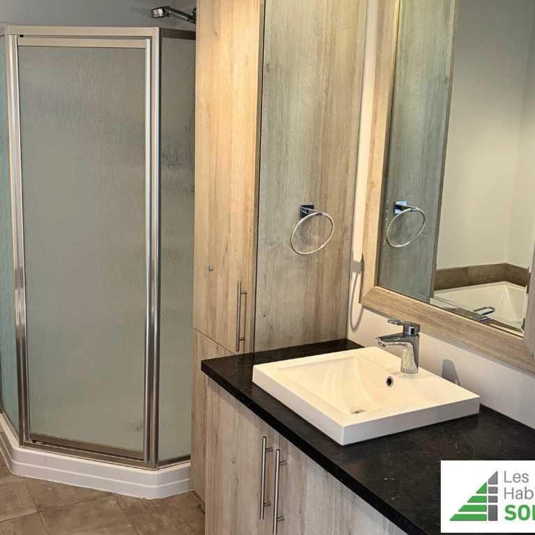 4 1/2 À Louer MAINTENANT ! - Photo 1