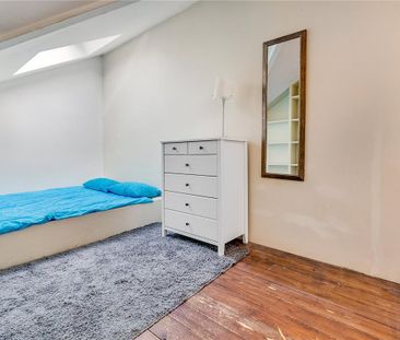 1 bedroom flat in Fulham - Photo 1