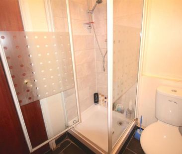 House share to rent - Photo 1