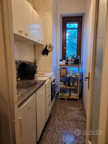 Libero 1 Giugno MONOLOCALE CON CUCINA SEPARATA - Photo 5