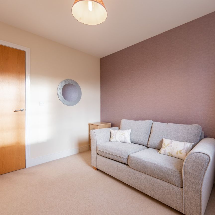 Knightswood Road - Photo 1