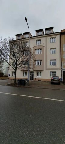 Pronájem zařízeného bytu pro studenty na Šámalové - Photo 2