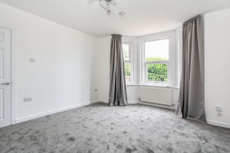 1 bedroom apartment to rent Gorleston Road, Branksome, Poole, BH12 - Photo 4