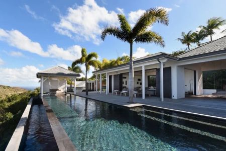 Vitet, 5 Bedrooms Villa for rent - Photo 2