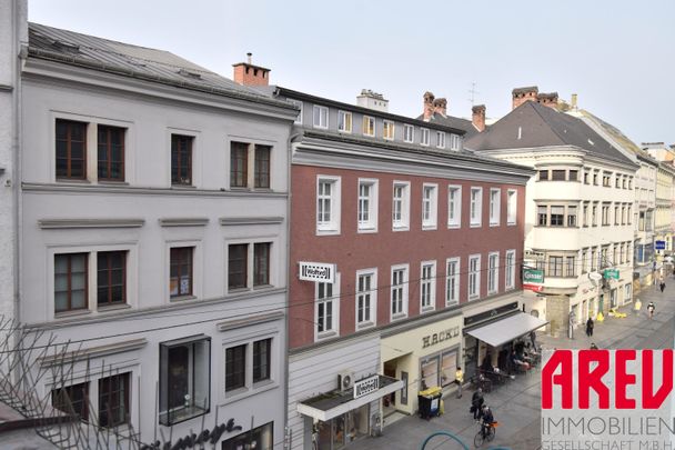 EXKLUSIV WOHNEN IM ZENTRUM - 5 ZIMMERWOHNUNG MIT TERRASSE - Photo 1