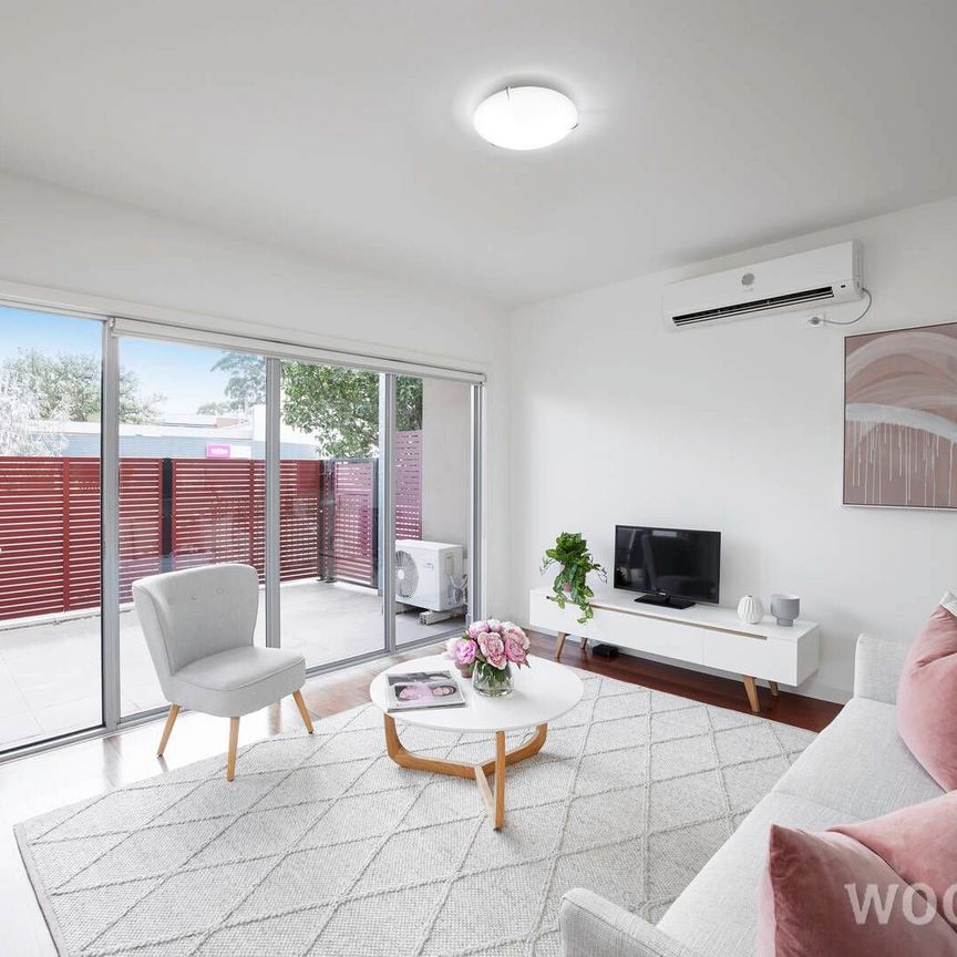 “Spacious, Charm and Convenience” - Photo 1