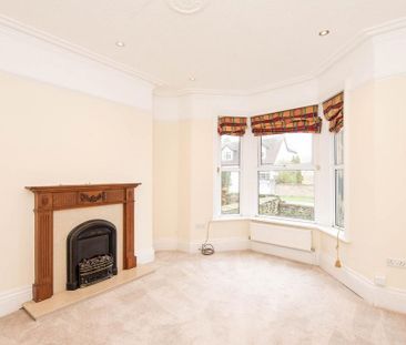 4 bedroom semi-detached house to rent - Photo 2