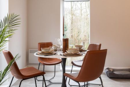 2 bedroom flat to rent - Photo 5