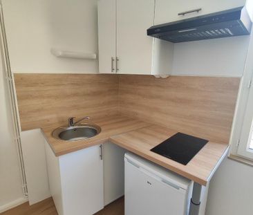 Location Appartement 1 pièce 23m² POITIERS 86000 - Photo 6