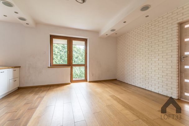 Parter domu z ogródkiem i miejscem postojowym w Jaworznie do wynajęcia - Photo 1