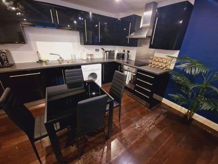 1 bedroom apartment to rent - Photo 5