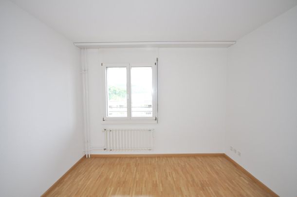 4.5 Zimmer, 92 m², 7. Stock - Photo 1