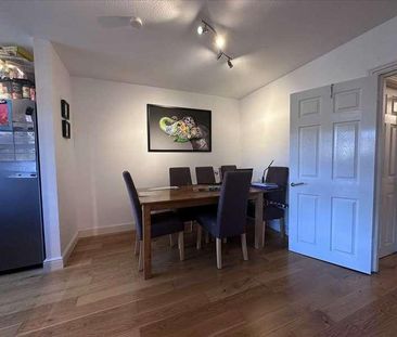 Victoria Road, Ruislip, HA4 - Photo 2