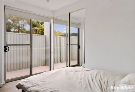 1/12 Belinda Place,Mays Hill,New South Wales 2145, Sydney - Photo 5