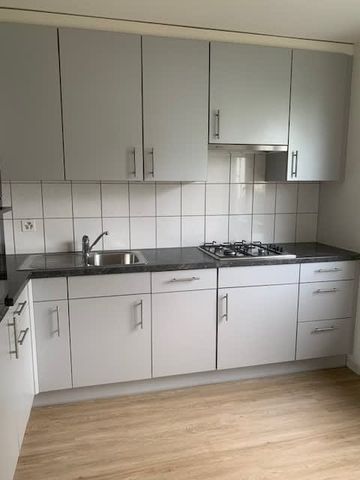 4.5 Zimmer, 90 m², 2. Stock - Foto 5