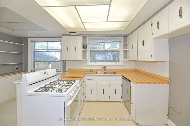 For Lease - 1161 Royal York Road, Toronto, Ontario - Photo 1