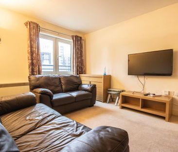 2 bedroom apartment to rent - Photo 3