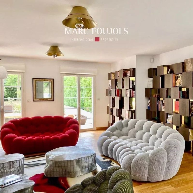 Maison • Ouest - Photo 1