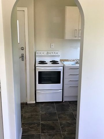 Columbus Crescent, Flaxmere - Photo 3