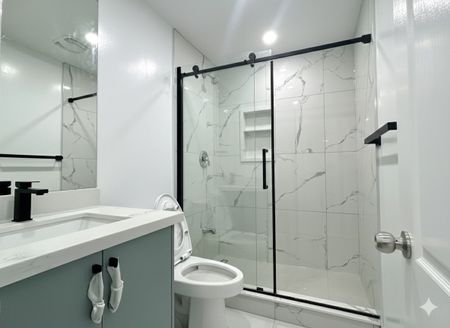 For Lease - 31 Ames Crescent, Aurora, Ontario - Photo 3