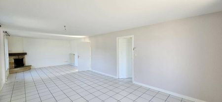 Location maison 6 pièces 111 m² à Privas (07000) - Photo 3