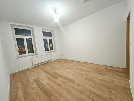 Schöne Wohnung in zentraler Lage mit Balkon - Foto 5