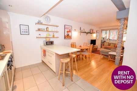 2 bedroom flat to rent - Photo 3