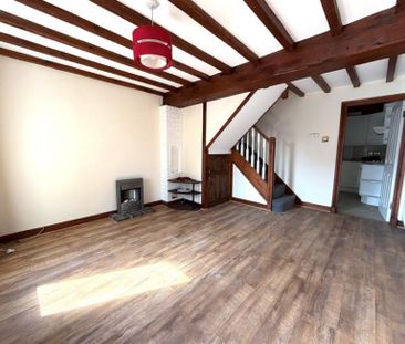 3 Bedroom Terraced To Let - Photo 1