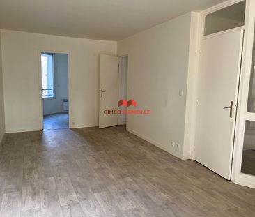Location Appartement 2 pièces 48m² - Photo 2