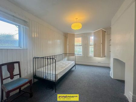 Studio to rent - Photo 5