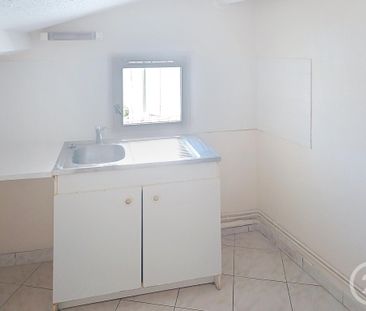 Location Appartement 2 pièces 44m² GANNAT 03800 - Photo 3