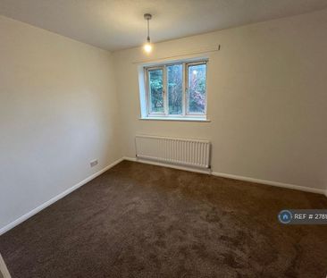 2 bedroom semi-detached house to rent - Photo 5