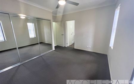 8/91 Eton Street, NUNDAH QLD 4012 - Photo 2