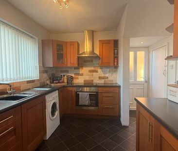 Manor Road, Rotherham, Brinsworth - Photo 6