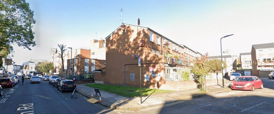 Studio Flat, Hayling Close, N16 - Photo 1