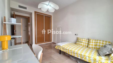 Piso en alquiler en Juan Carlos I - Photo 3