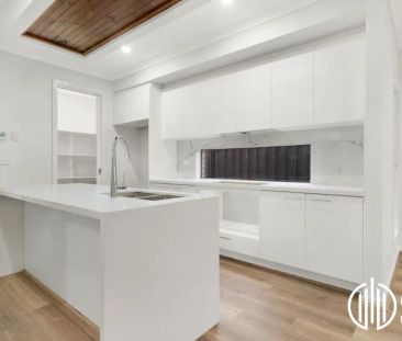 “Your Dream Family Home in the Heart of Tarneit!” - Photo 2