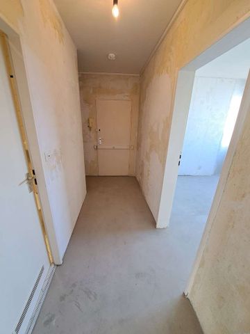 Gem&uuml;tliche Wohnung mit Balkon Grenze Gro&szlig;ziethen - Photo 3