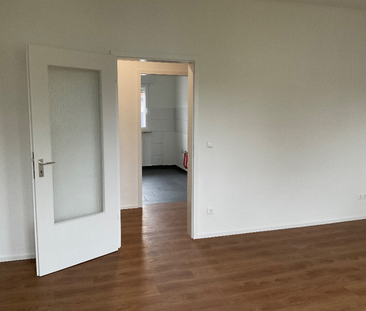 Quadratisch - Praktisch - Einfach Gut! 4-Zimmer-Whg. OHNE Balkon! - Foto 1