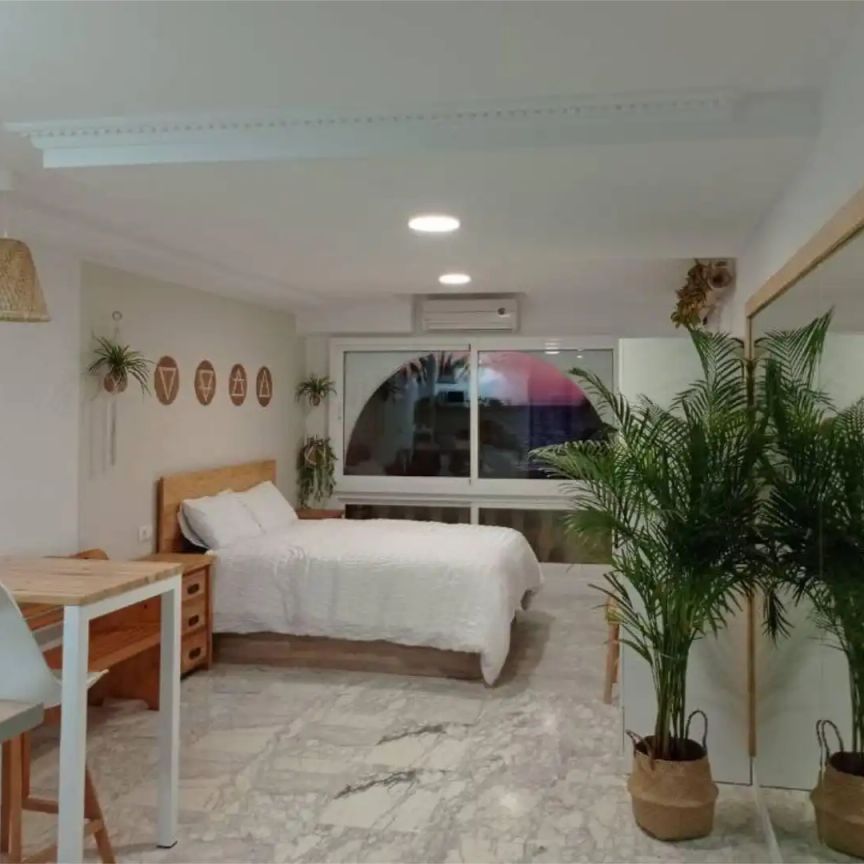 Loft de alquiler en Calle Campoamor, 1, Playa Levante - Photo 1