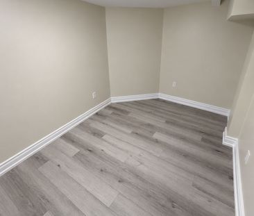 For Lease - 824 Crowells Street Unit# Lower, Oshawa, Ontario - Photo 6