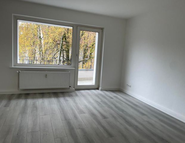 SEMMELHAACK: 3,5 Zimmer-Whg. mit Balkon am Stöckener Wald - Foto 1