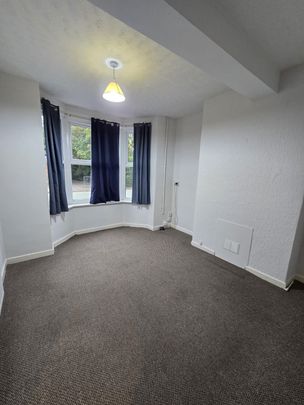 2 Bedroom mid terrace - Photo 1