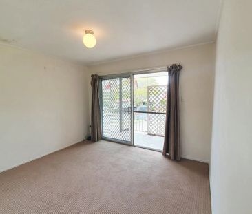 Neat & Convenient One-Bedroom Unit in Central Location - Photo 1