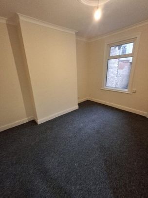 2 bedroom house to rent - Photo 1
