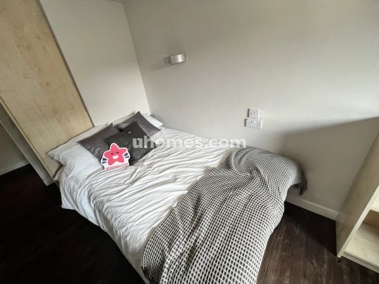 Gold En Suite - Photo 1