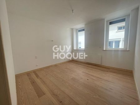 Maison 4 chambres, entièrement rénovée, au pied des commodités - Photo 3