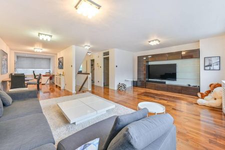 4 bedroom flat to rent - Photo 4