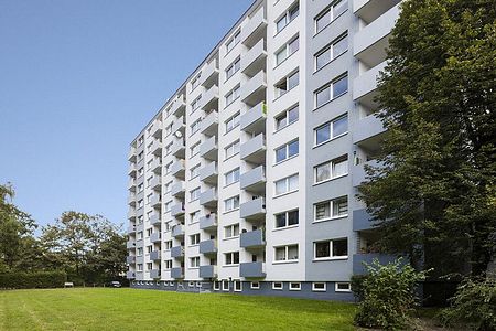 Schöne 2-Zummer-Wohnung mit Balkon und Tageslichtbad - Photo 3